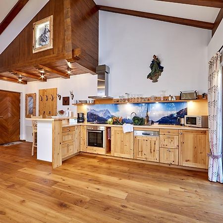 Ferienwohnung Alpspitzblick Garmisch-Partenkirchen Dış mekan fotoğraf